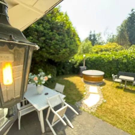 شقة Romantic Veluwe With Private Hot Tub And Fully Fenced Garden