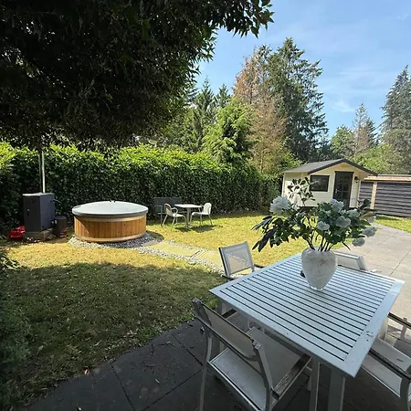 شقة Romantic Veluwe With Private Hot Tub And Fully Fenced Garden