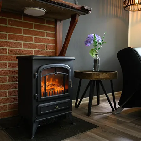 Romantic Veluwe With Private Hot Tub And Fully Fenced Garden Apartment