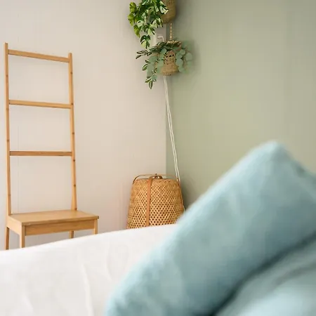 Apartment Romantic Veluwe With Private Hot Tub And Fully Fenced Garden
