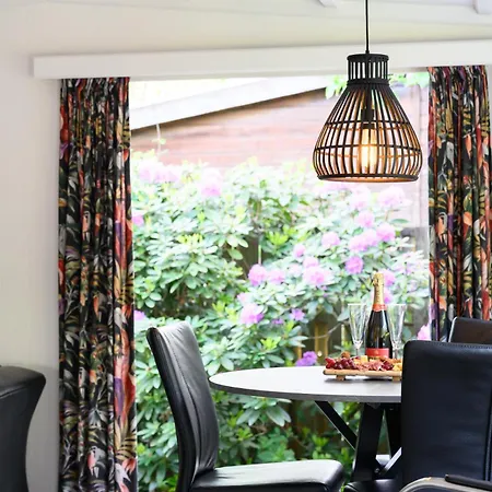 Romantic Veluwe With Private Hot Tub And Fully Fenced Garden * Voorthuizen