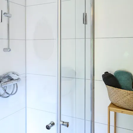 Romantic Veluwe With Private Hot Tub And Fully Fenced Garden *